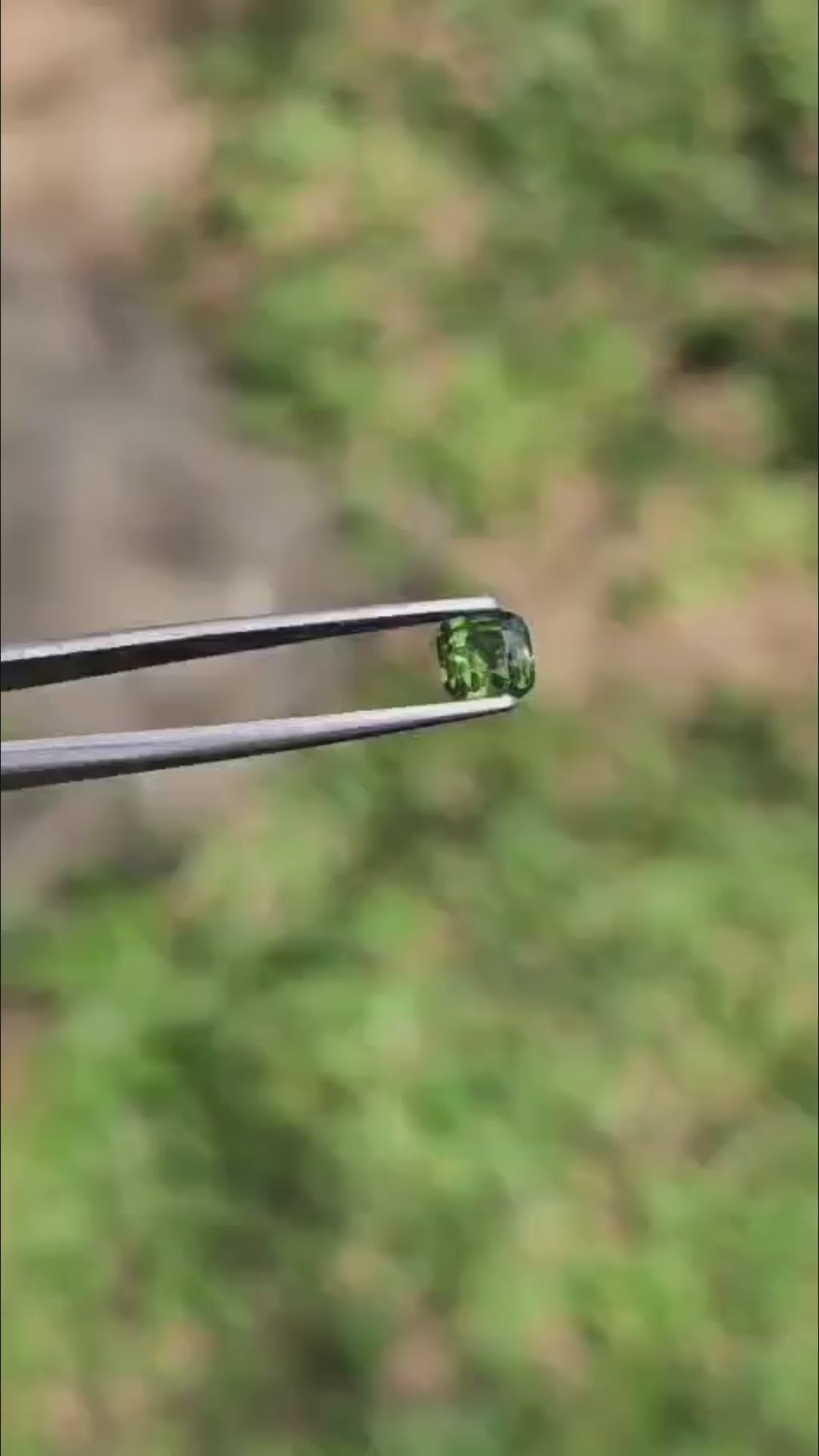 1.50 Ct Natural Ceylon Unheated Green Zircon Gemstone
